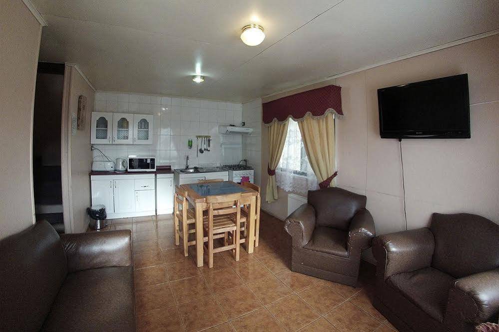 Cabanas Ultima Esperanza Пуерто Наталес Екстериор снимка
